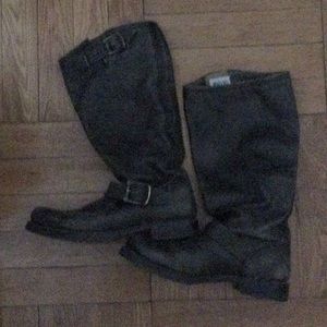 Frye Veronica Slouch size 6.5